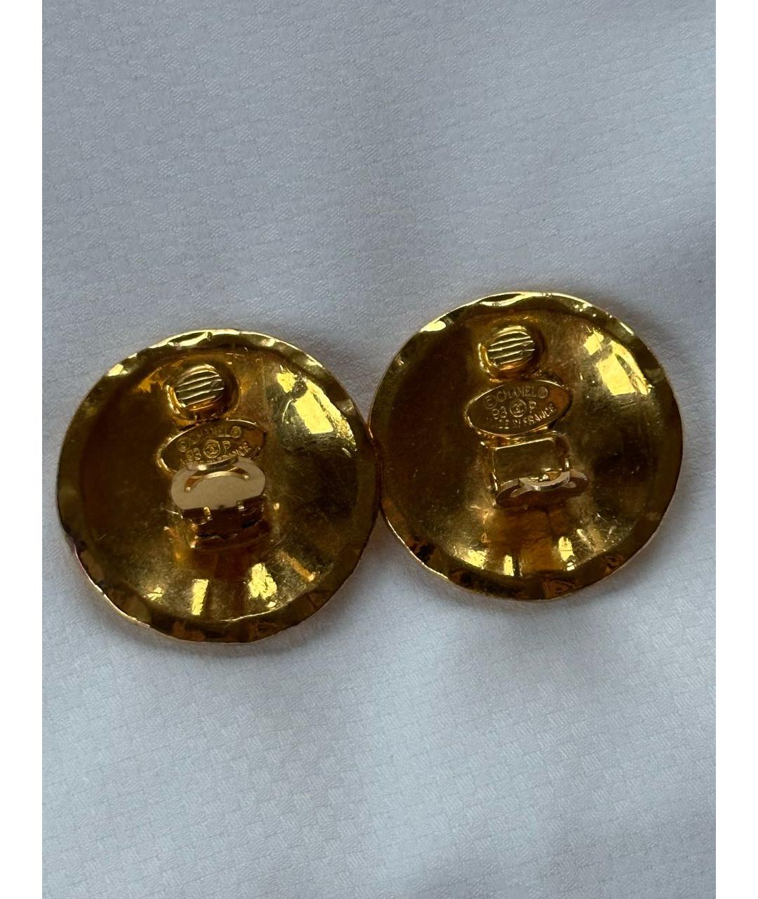 CHANEL Золотые металлические клипсы, фото 3
