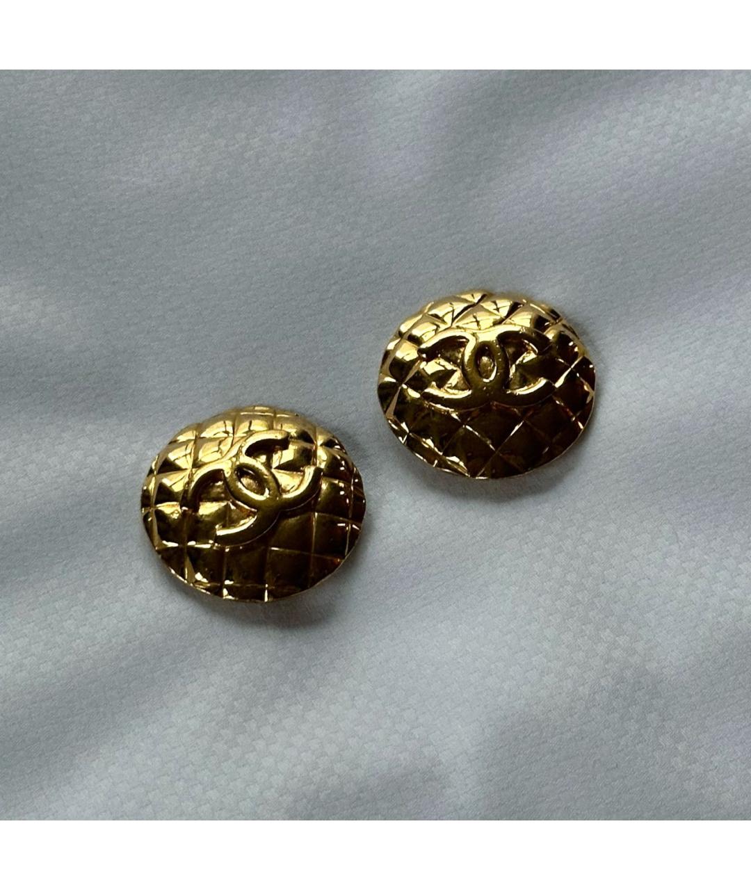 CHANEL Золотые металлические клипсы, фото 2