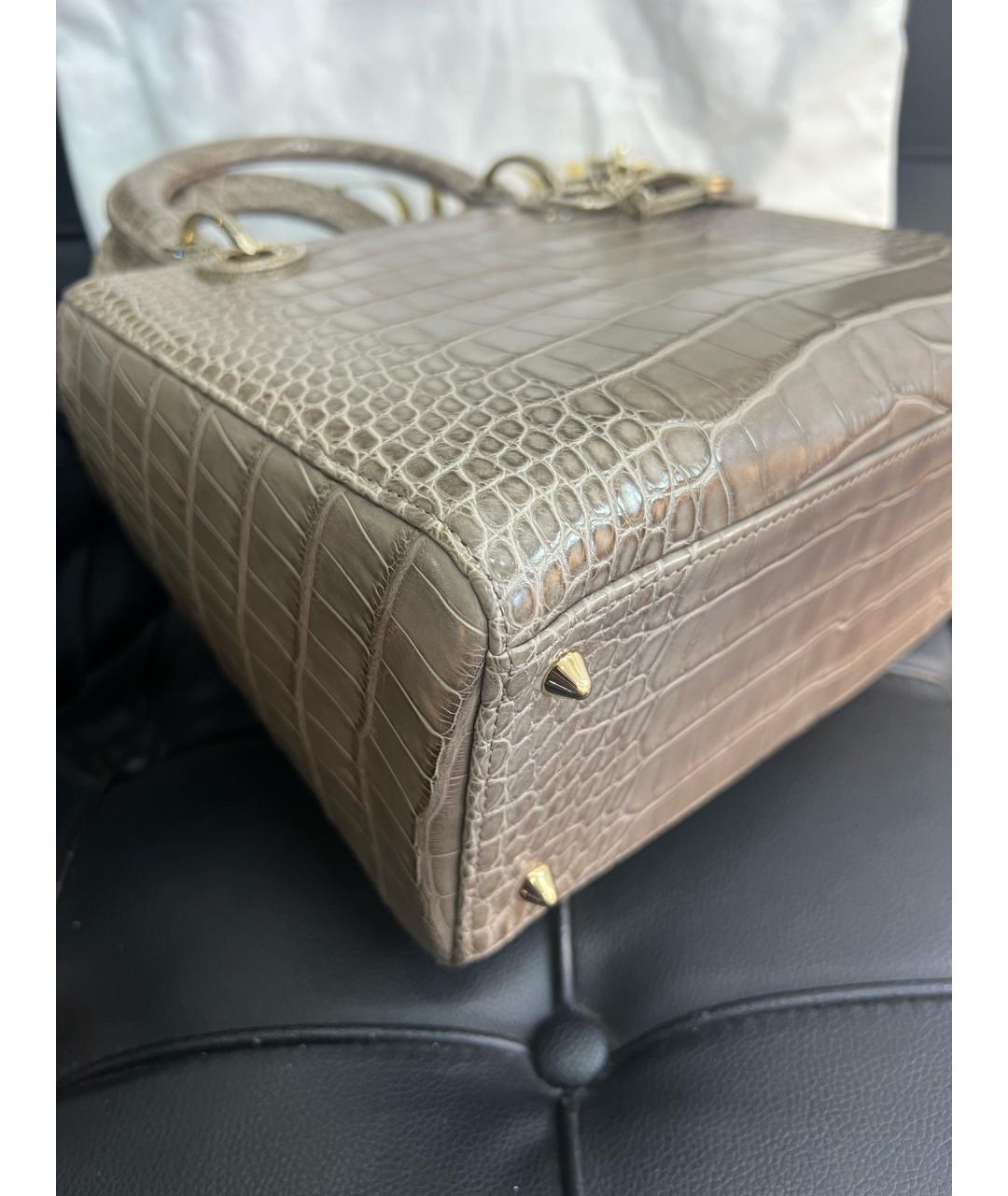 CHRISTIAN DIOR Серая сумка с короткими ручками из экзотической кожи, фото 4