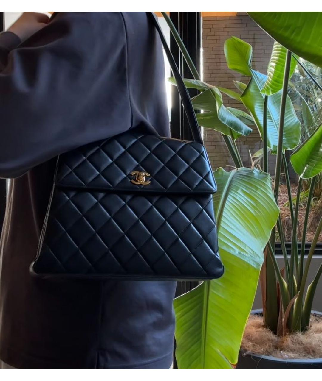 CHANEL Черная кожаная сумка через плечо, фото 8