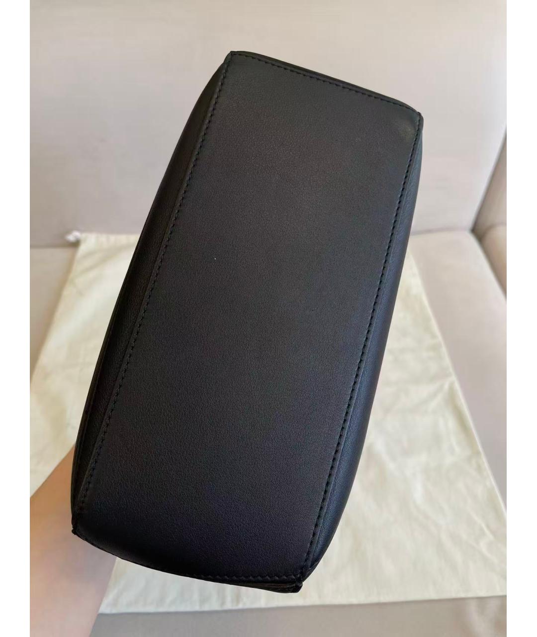 LOEWE Черная кожаная сумка с короткими ручками, фото 5