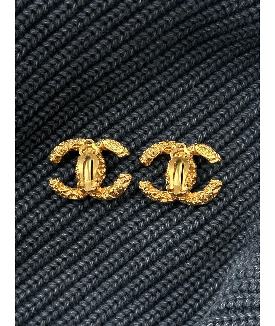 CHANEL Золотые металлические клипсы, фото 3