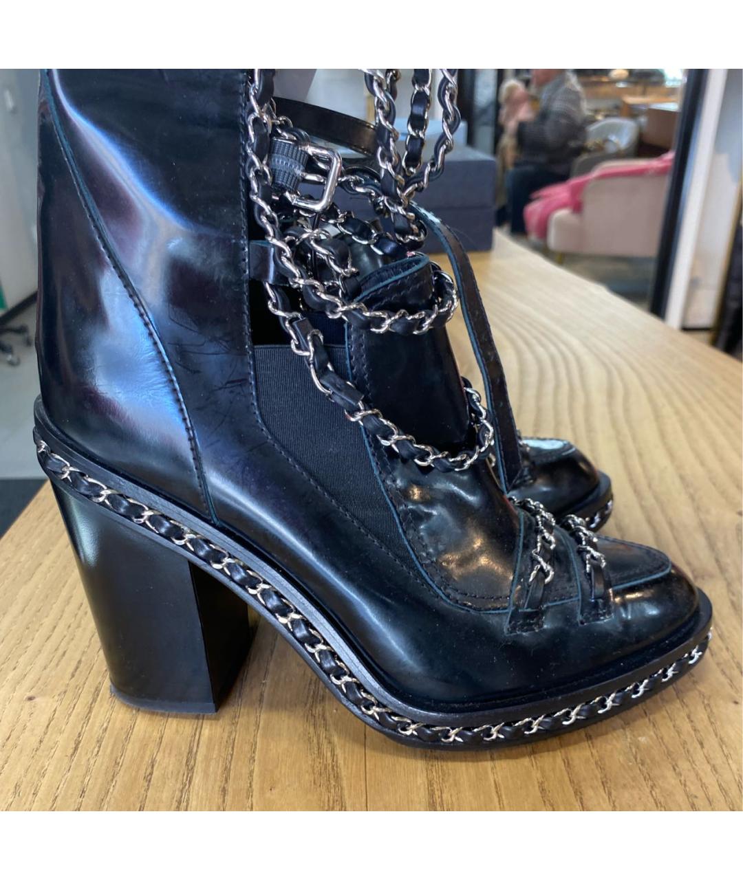 CHANEL Черные кожаные ботильоны, фото 7