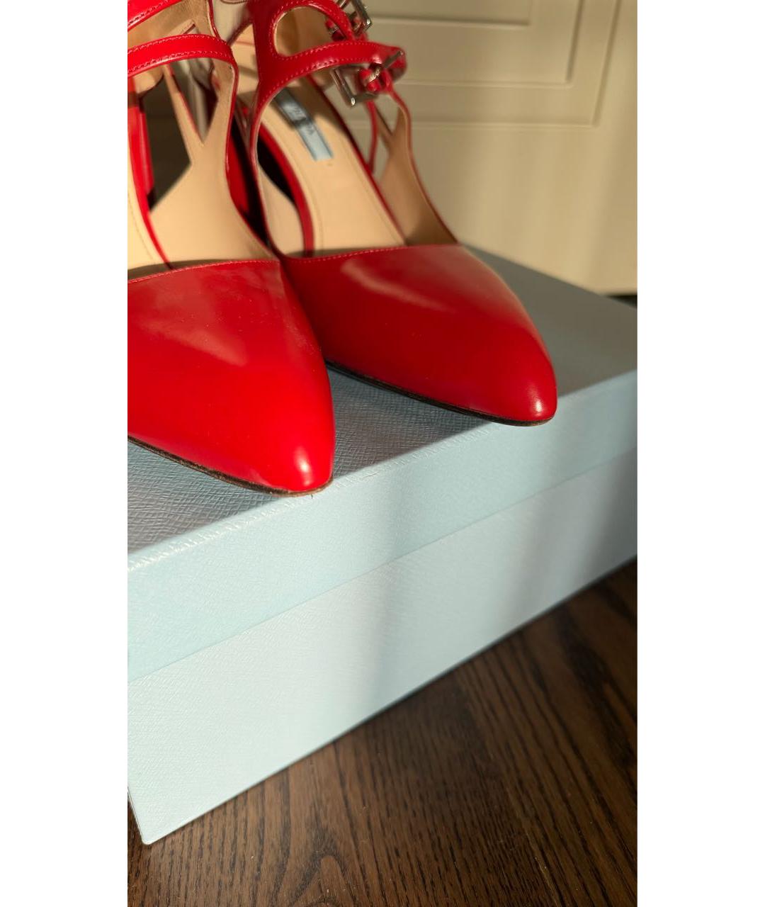 PRADA Красные кожаные туфли, фото 5