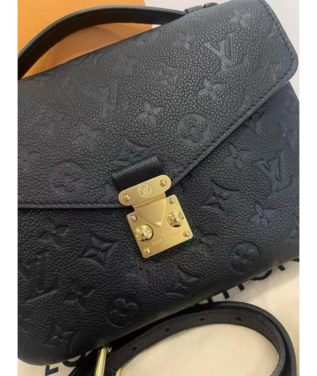 LOUIS VUITTON Черная кожаная сумка через плечо, фото 4