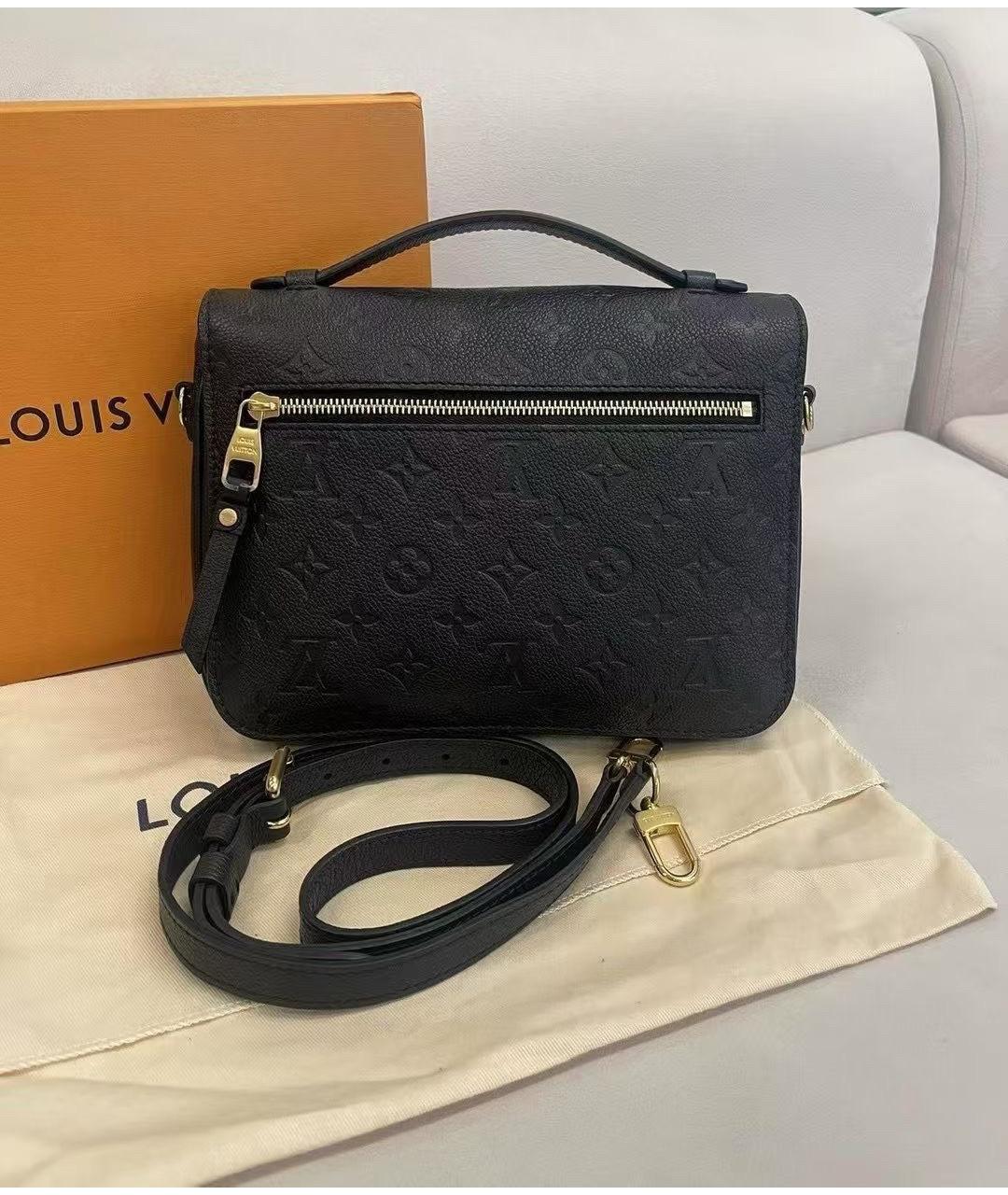 LOUIS VUITTON Черная кожаная сумка через плечо, фото 2