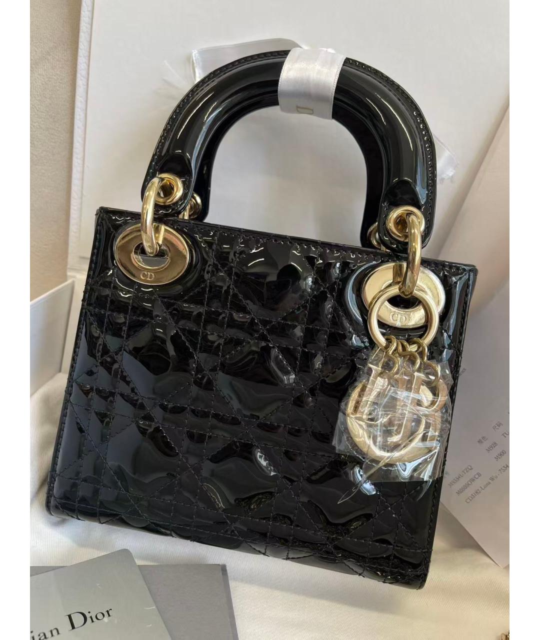 CHRISTIAN DIOR Черная сумка с короткими ручками из лакированной кожи, фото 3