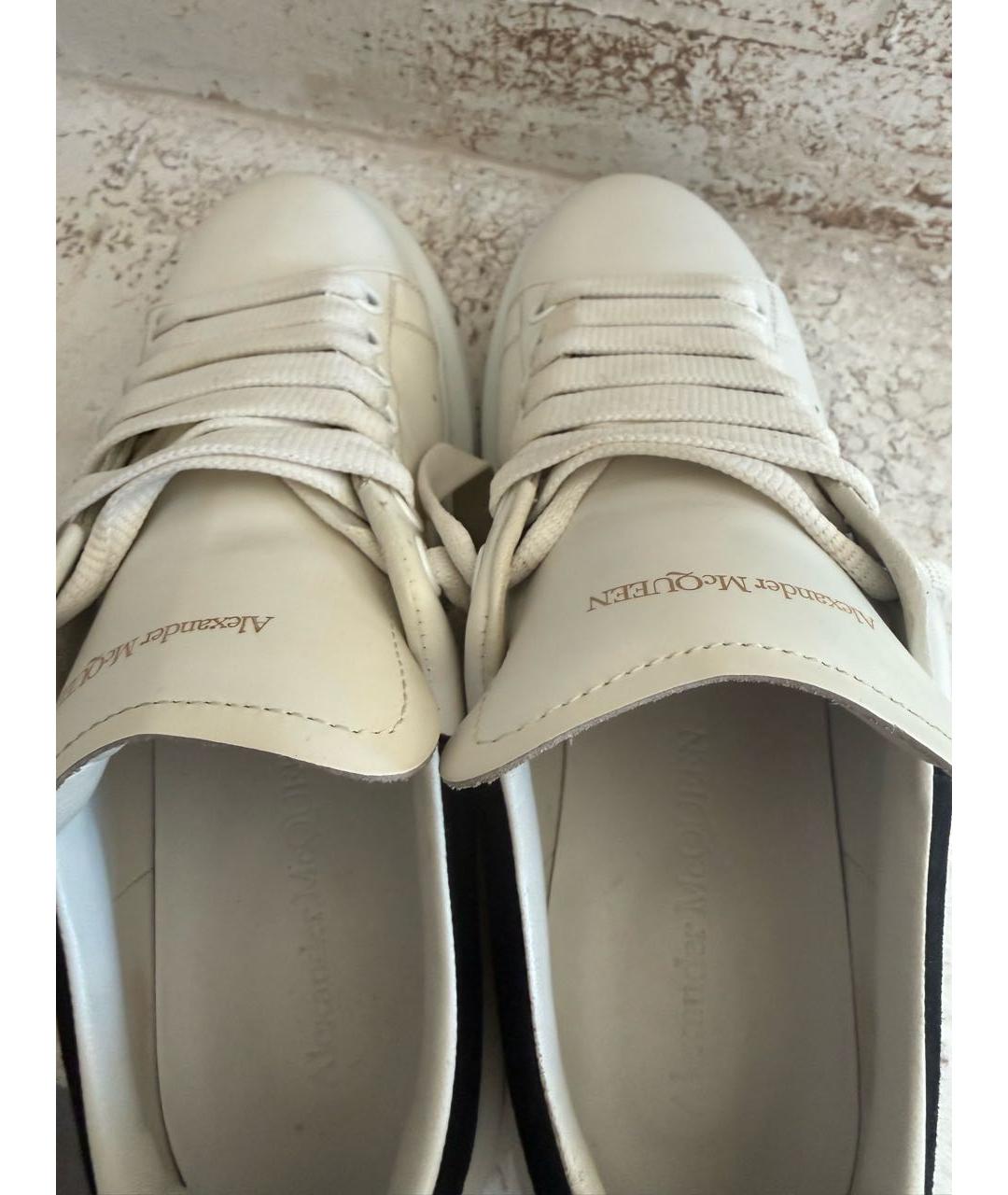 ALEXANDER MCQUEEN Белые кожаные кеды, фото 3