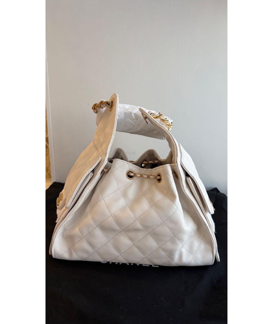 CHANEL Белая кожаная сумка через плечо, фото 3