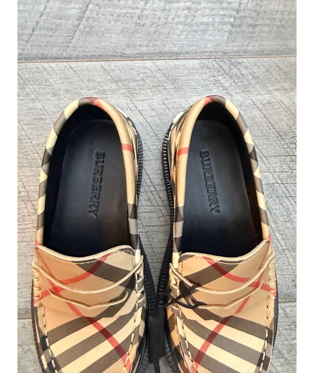 BURBERRY Бежевые кожаные лоферы и мокасины, фото 8