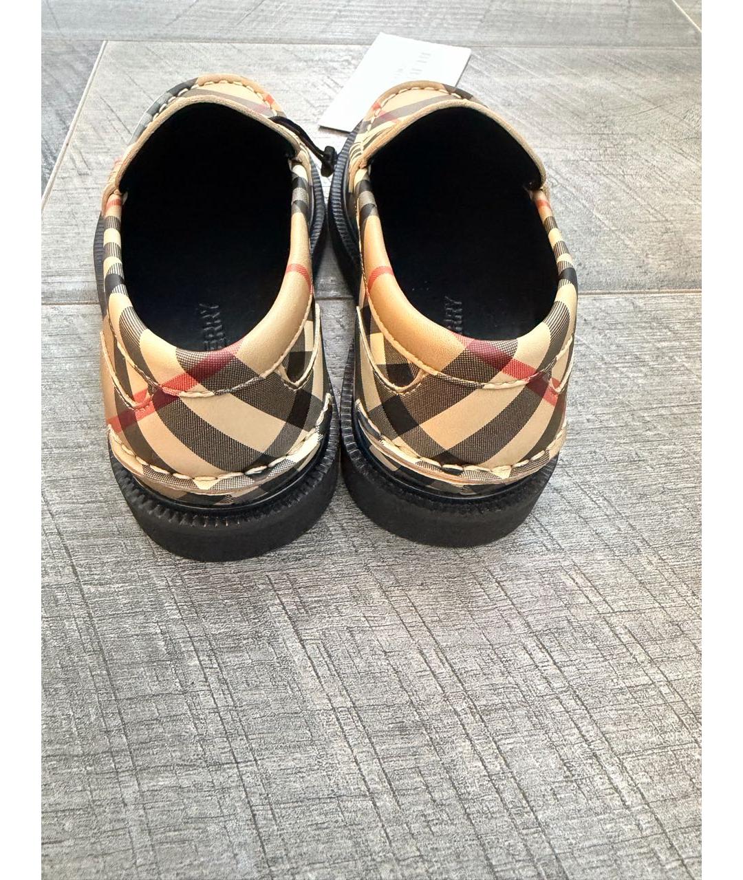 BURBERRY Бежевые кожаные лоферы и мокасины, фото 4