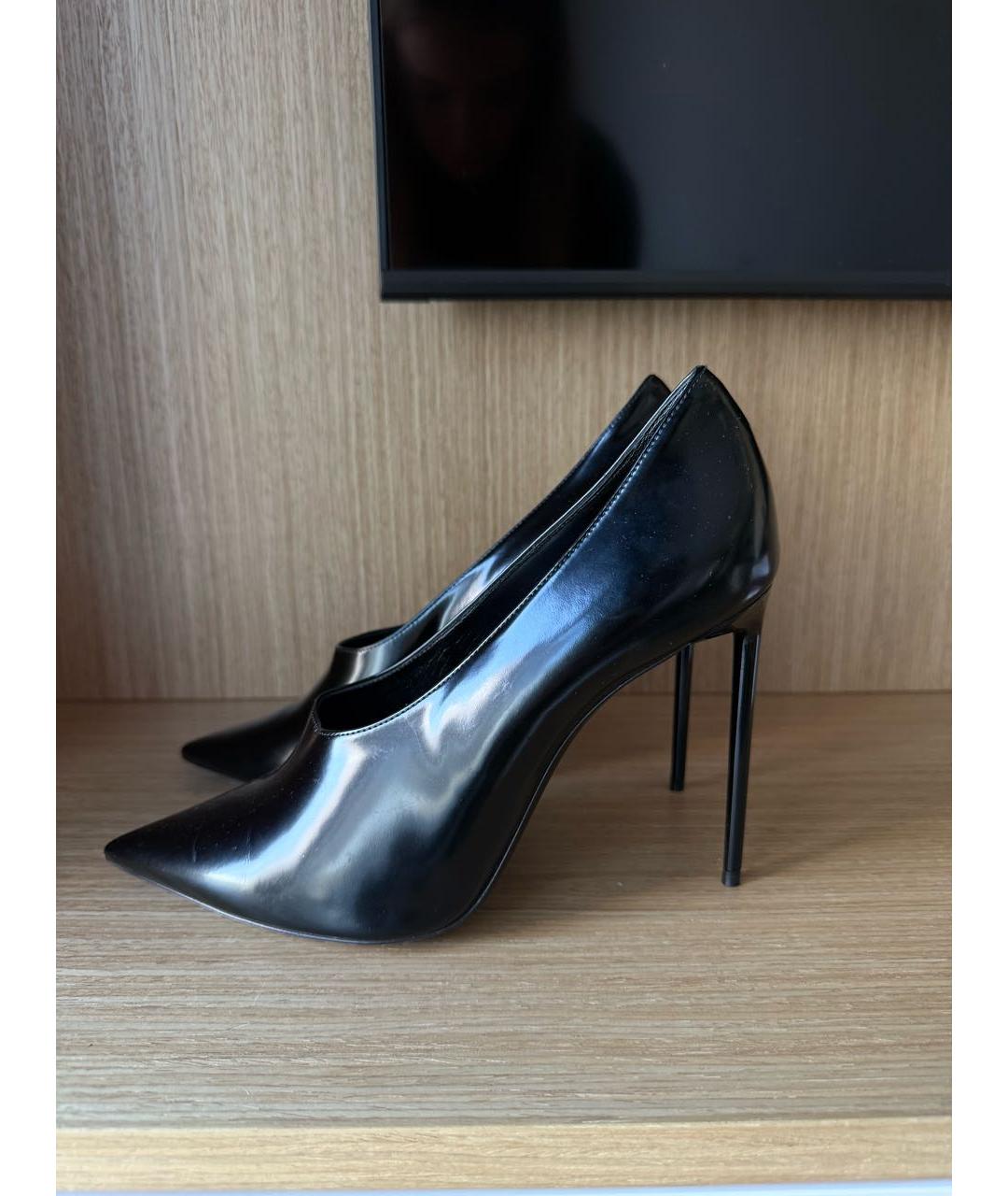 SAINT LAURENT Черные босоножки из лакированной кожи, фото 4