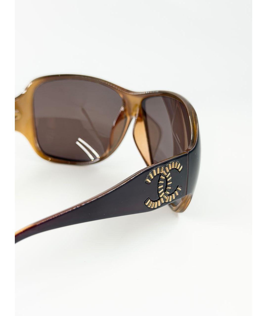 CHANEL Коричневые пластиковые солнцезащитные очки, фото 3