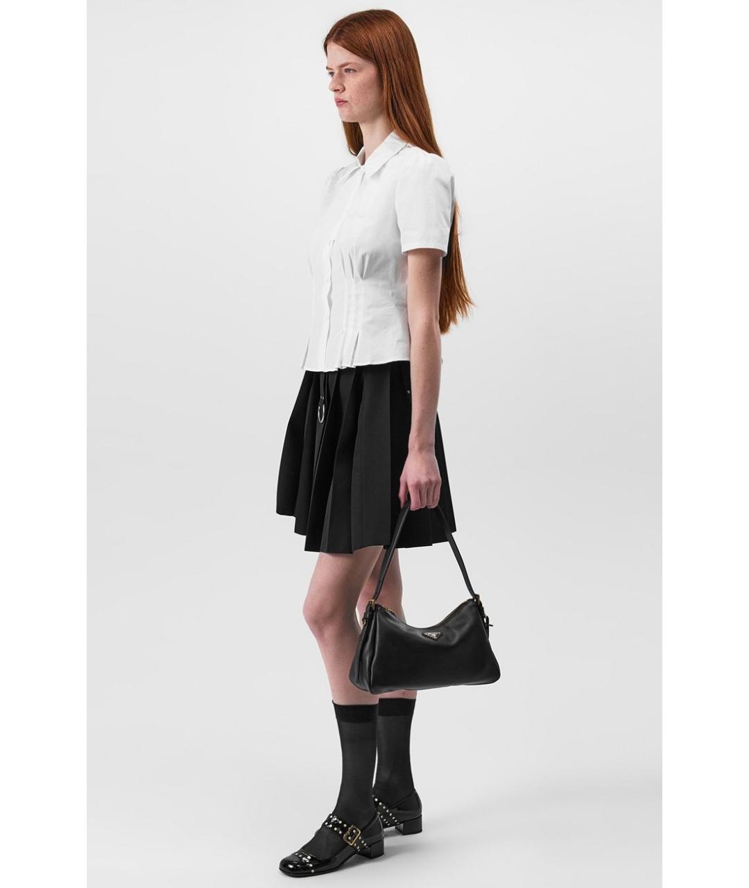 PRADA Черные лодочки на низком каблуке из лакированной кожи, фото 5