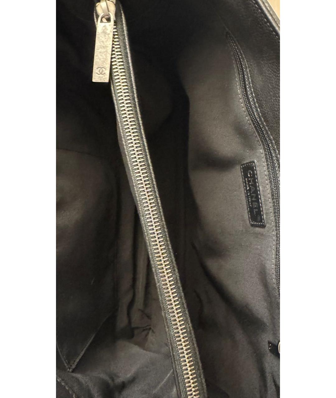 CHANEL Черная кожаная сумка тоут, фото 7