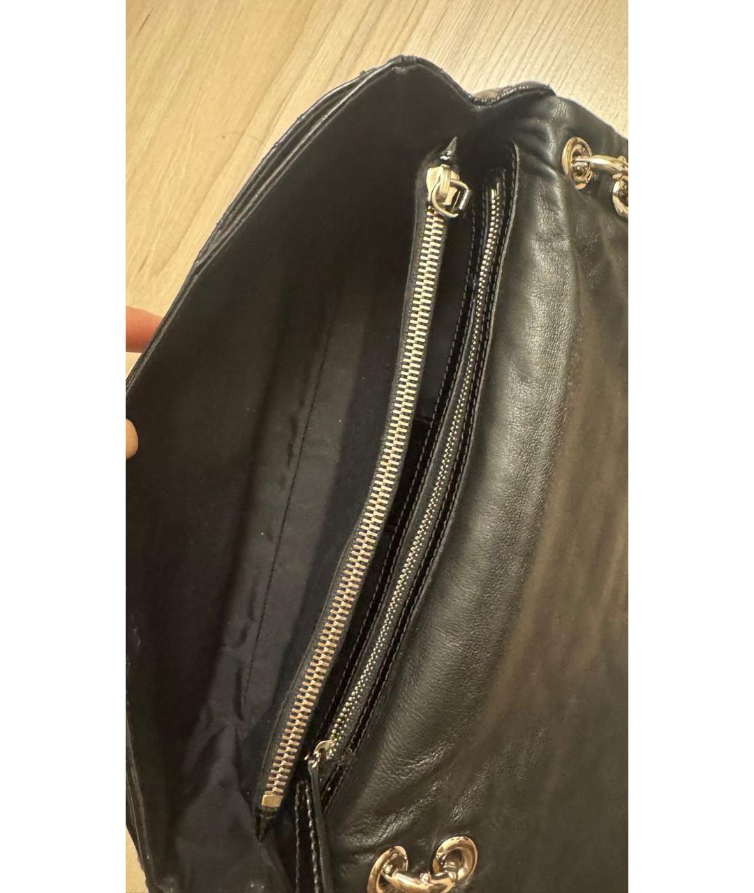 CHRISTIAN DIOR Черная сумка через плечо из лакированной кожи, фото 7