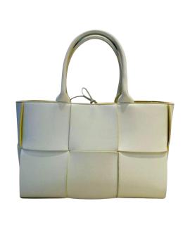 BOTTEGA VENETA Сумка с короткими ручками