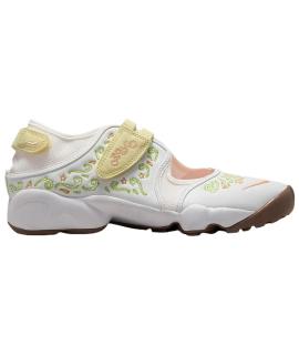 NIKE Кроссовки