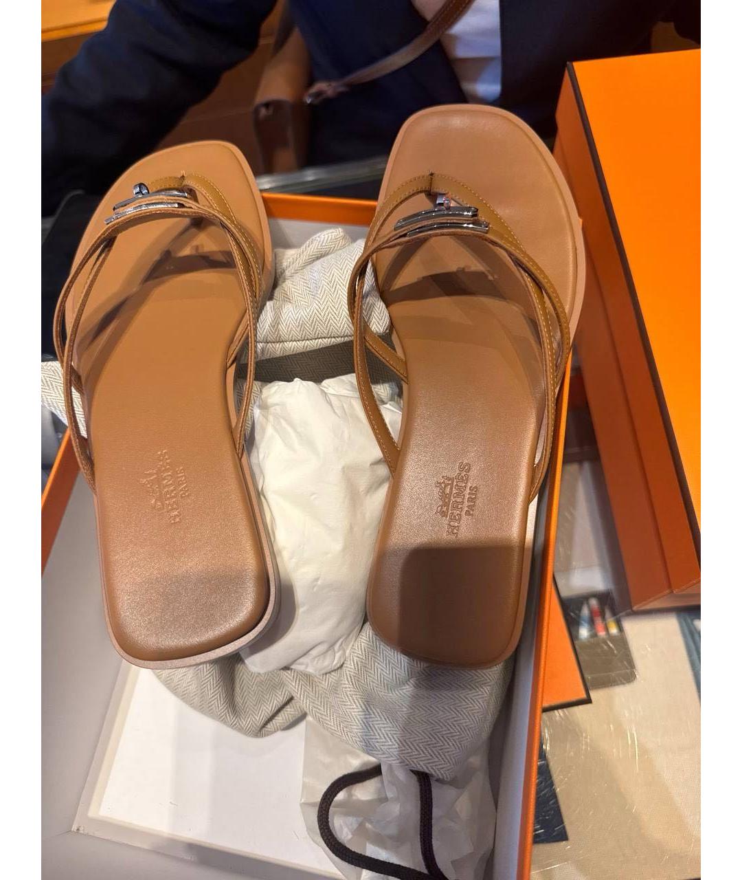 HERMES Коричневые кожаные сандалии, фото 3