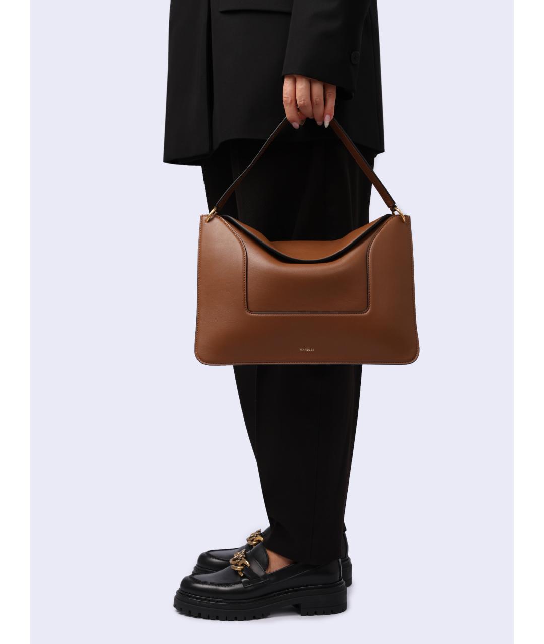 WANDLER Коричневая кожаная сумка с короткими ручками, фото 2