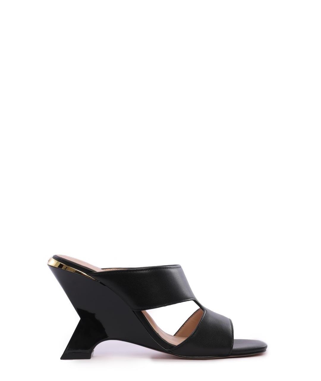 PINKO Черные кожаные сабо, фото 1