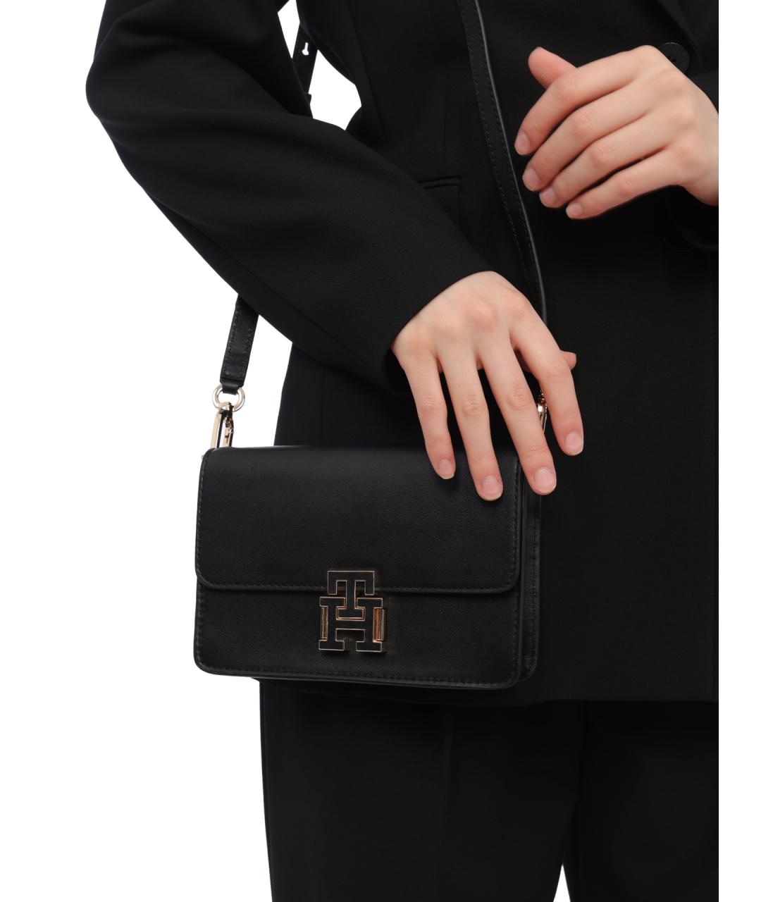 TOMMY HILFIGER Черная кожаная сумка через плечо, фото 2