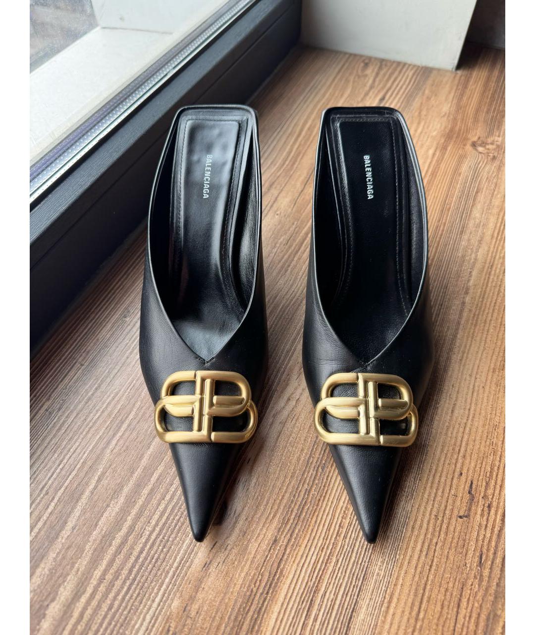 BALENCIAGA Черные кожаные мюли, фото 2