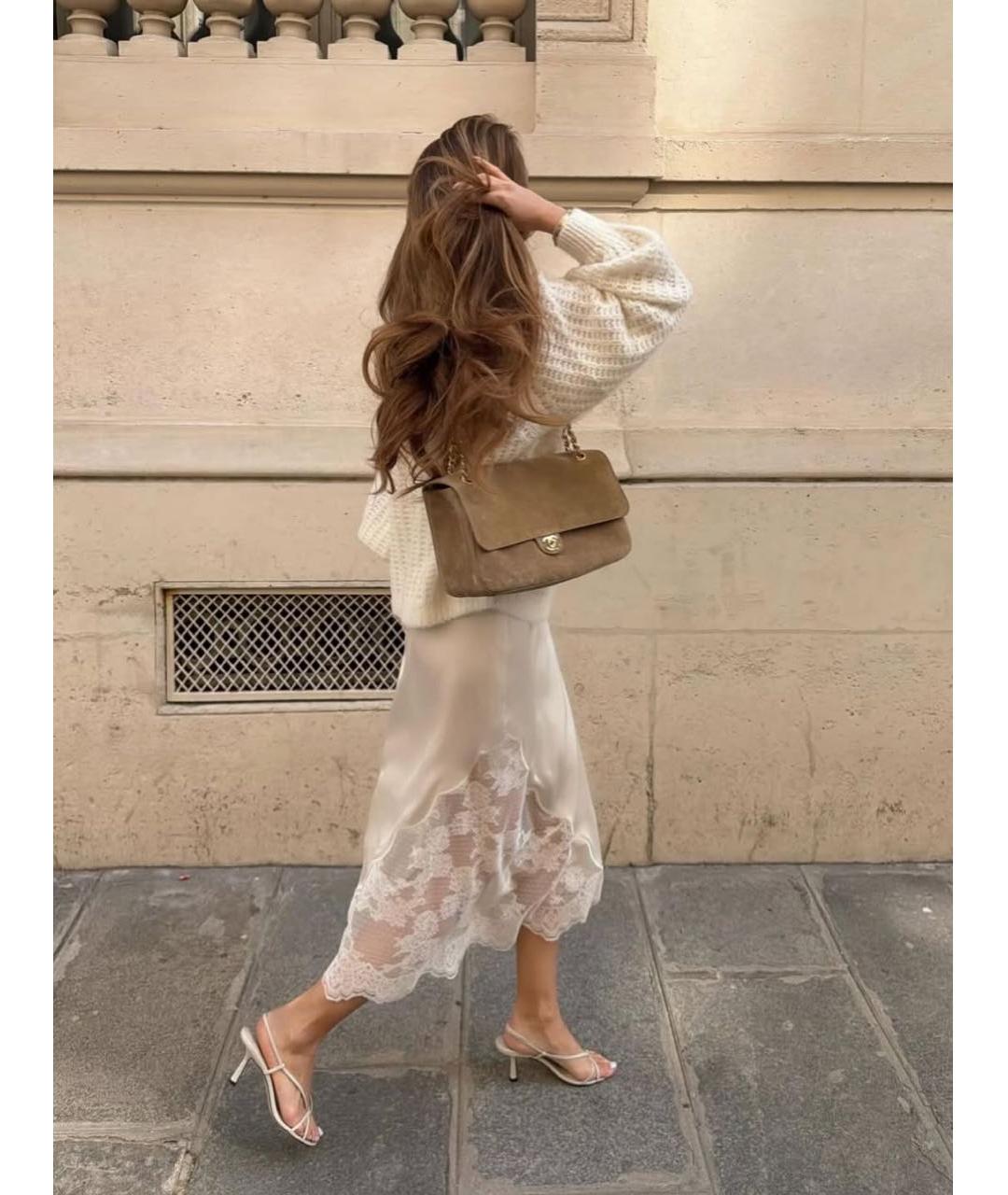 CHANEL Бежевая замшевая сумка через плечо, фото 5