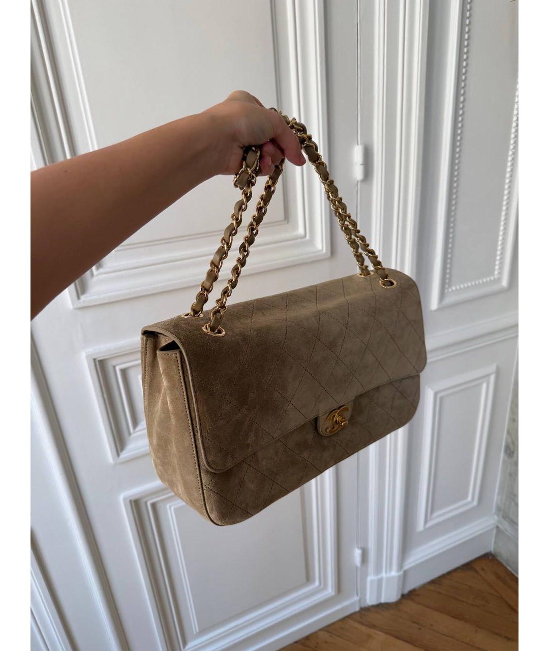 CHANEL Бежевая замшевая сумка через плечо, фото 3