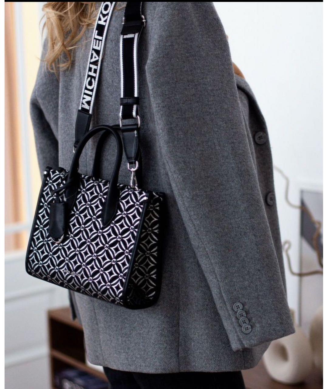 MICHAEL KORS Черная жаккардовая сумка с короткими ручками, фото 5