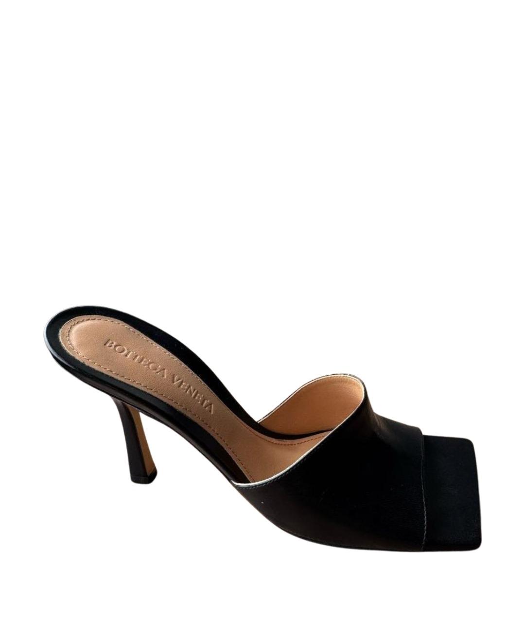 BOTTEGA VENETA Черные кожаные мюли, фото 1