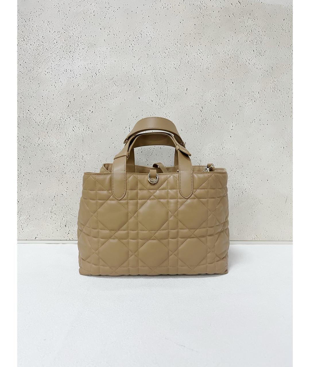 CHRISTIAN DIOR Бежевая кожаная сумка тоут, фото 2