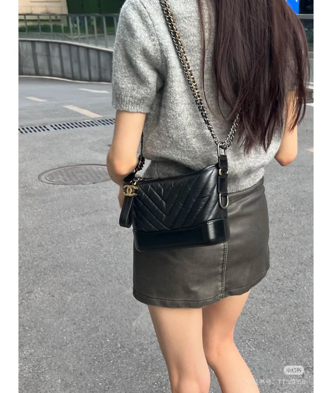 CHANEL Черная кожаная сумка через плечо, фото 6