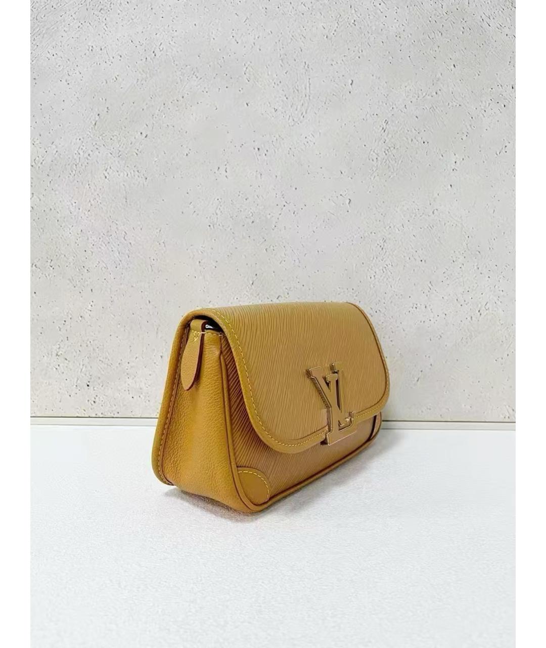 LOUIS VUITTON Горчичная кожаная сумка через плечо, фото 3