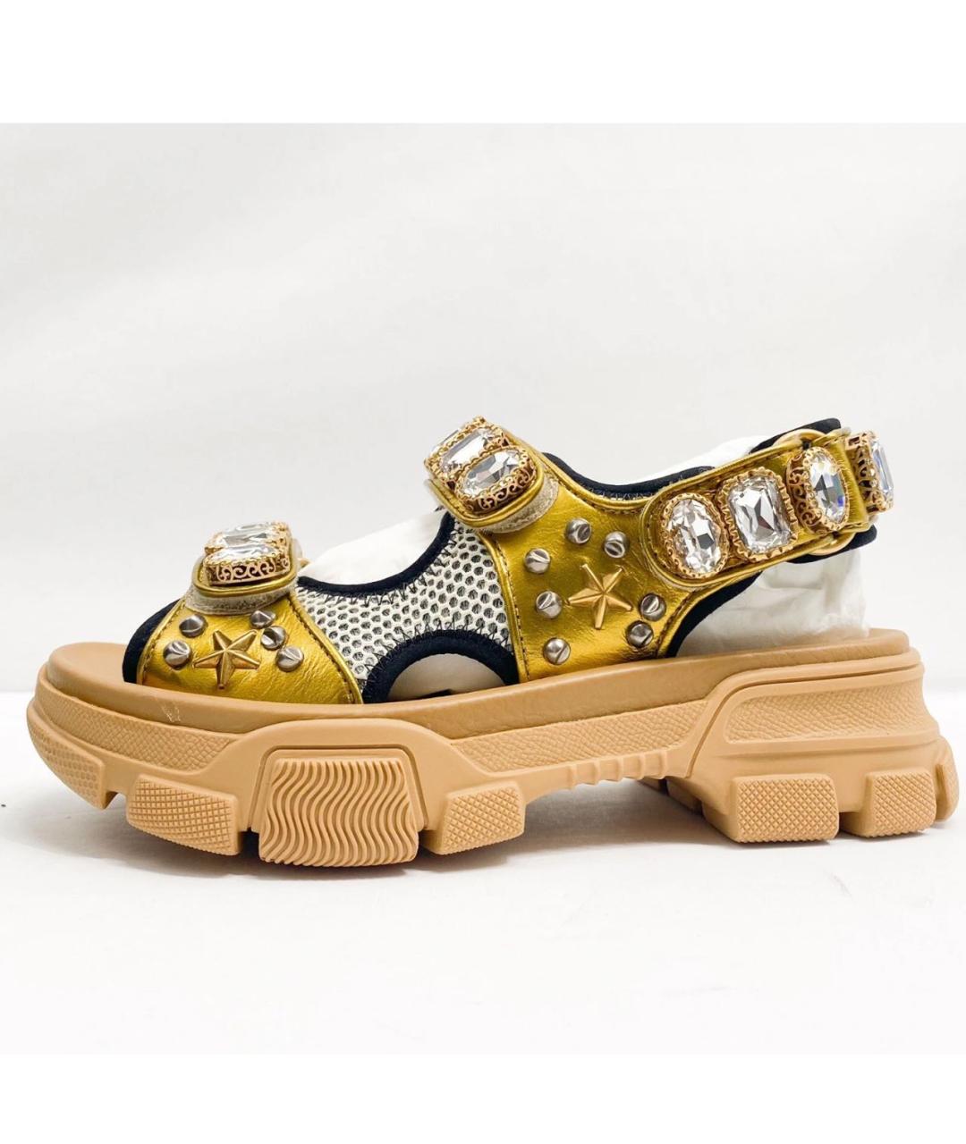 GUCCI Золотые кожаные сандалии, фото 2