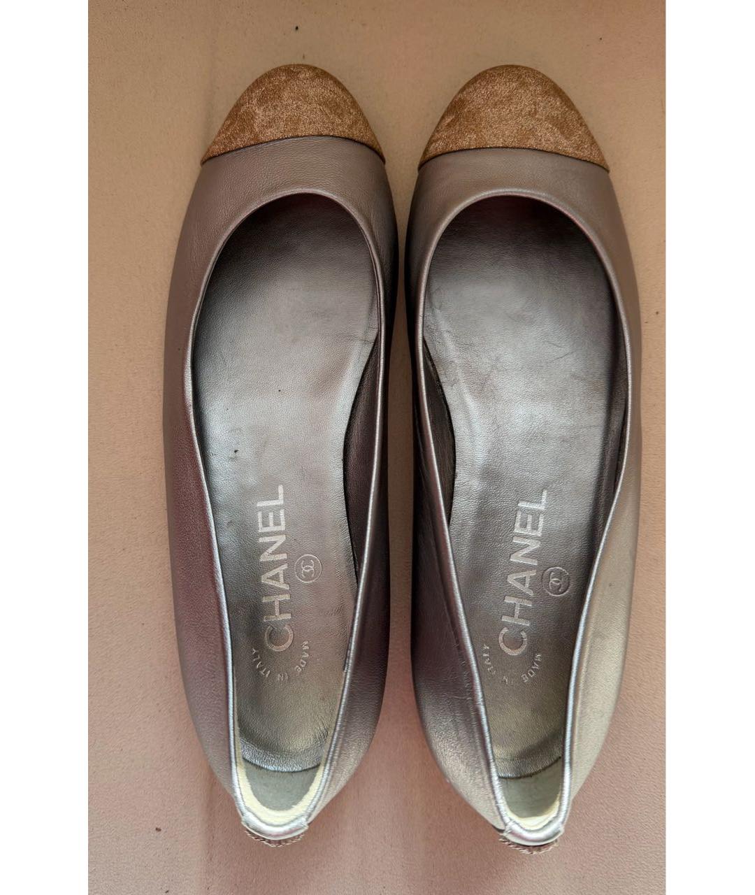 CHANEL Серебряные кожаные балетки, фото 2