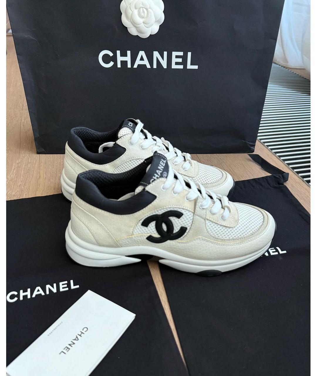 CHANEL Белые кроссовки, фото 2