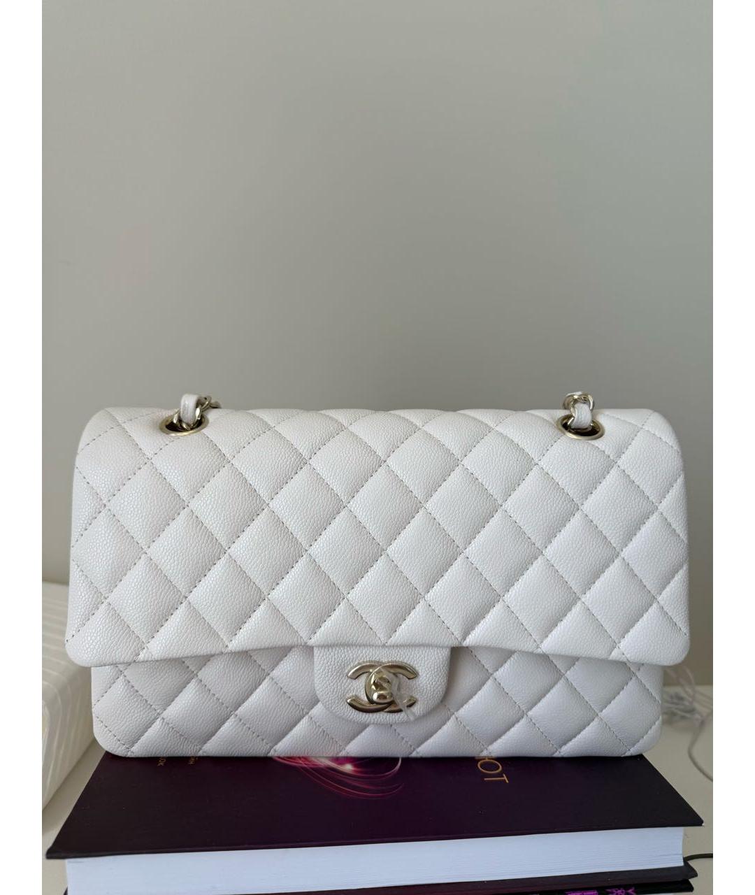 CHANEL Белая кожаная сумка через плечо, фото 5