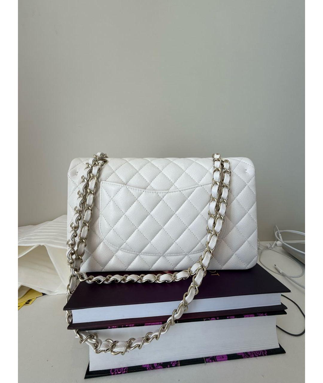 CHANEL Белая кожаная сумка через плечо, фото 3