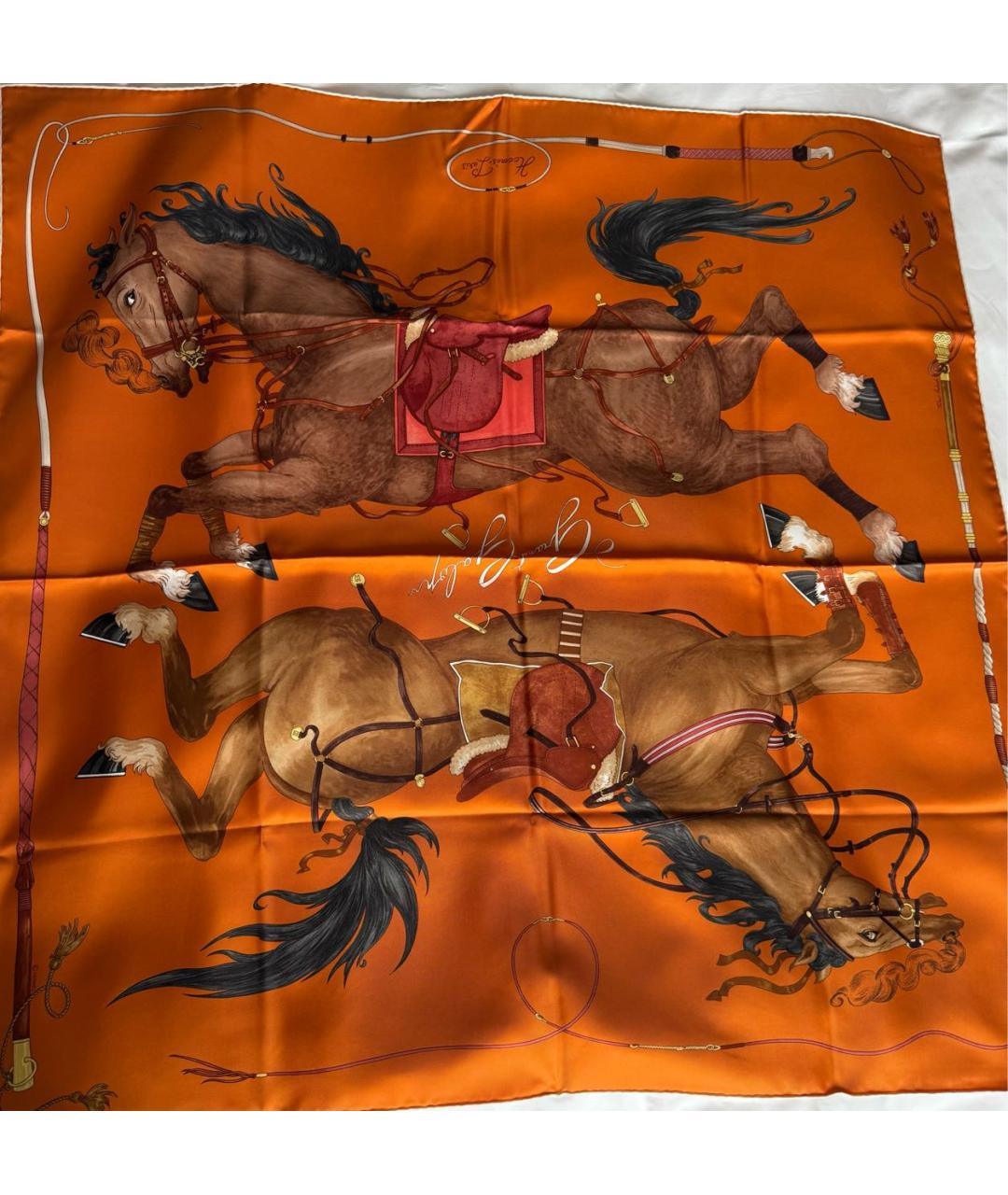 HERMES Оранжевый шелковый платок, фото 2