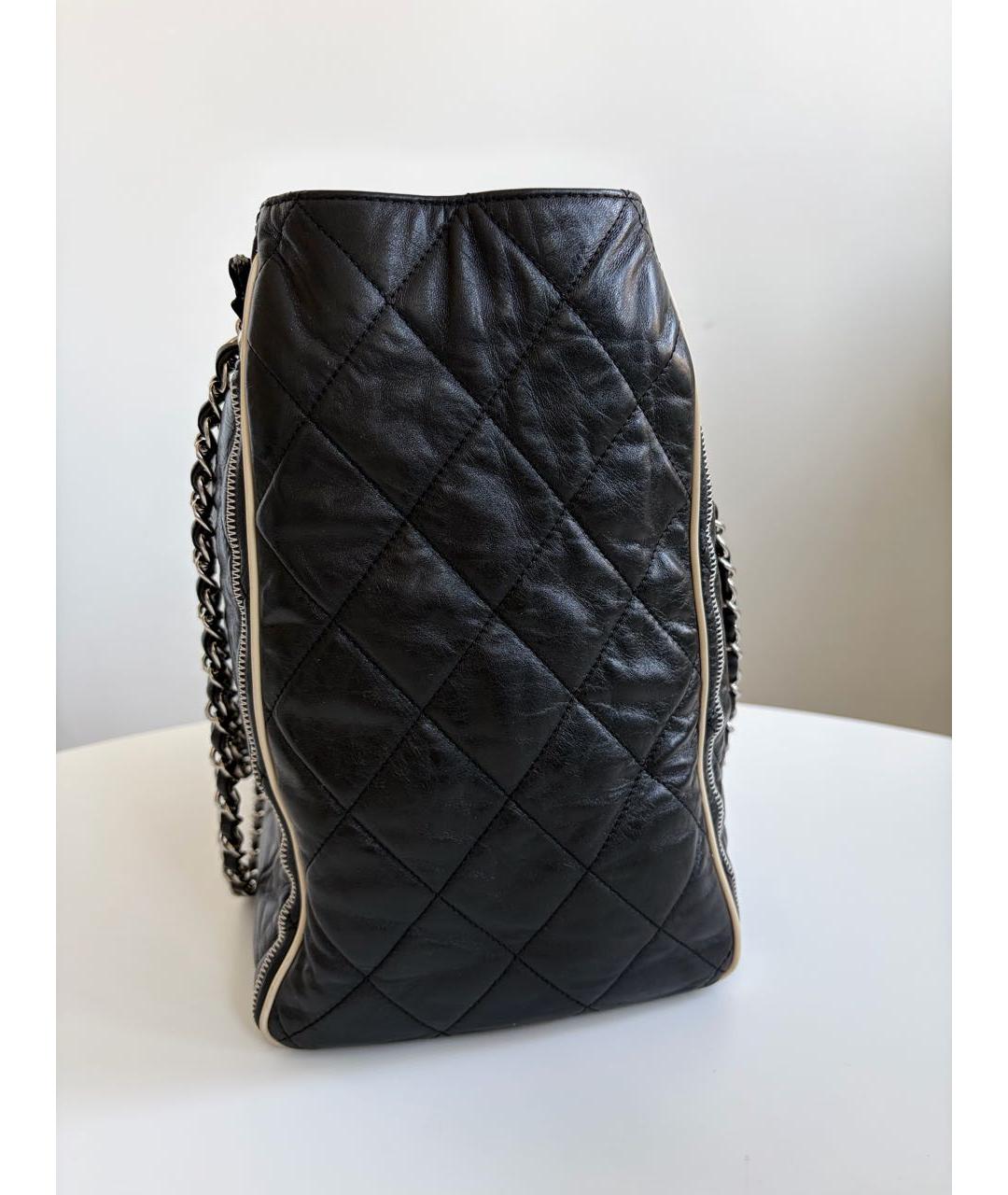 CHANEL Черная кожаная сумка через плечо, фото 2