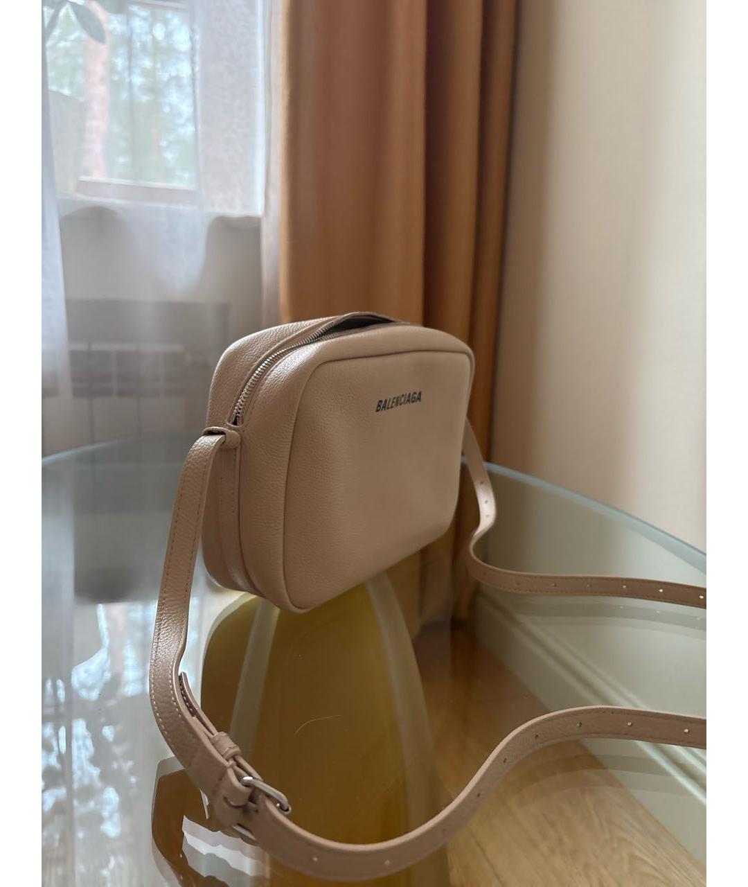 BALENCIAGA Бежевая кожаная сумка через плечо, фото 2