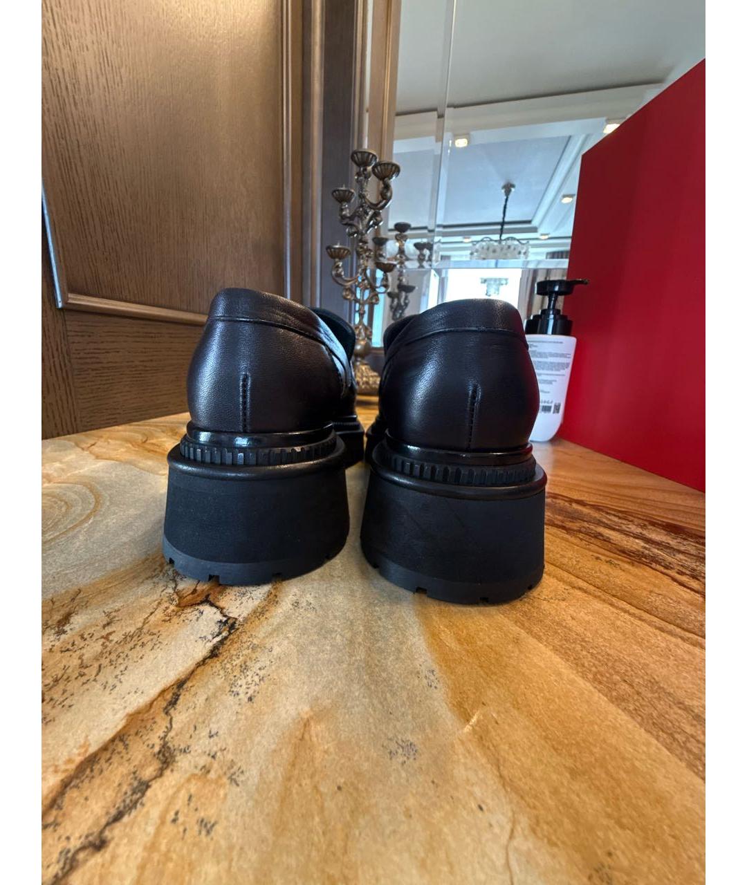 CHANEL Черные кожаные лоферы, фото 4