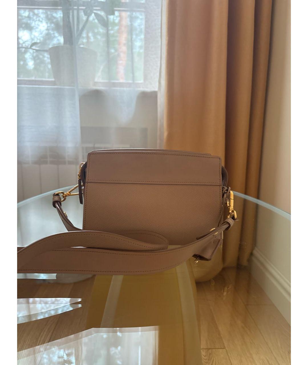 PRADA Бежевая кожаная сумка через плечо, фото 3