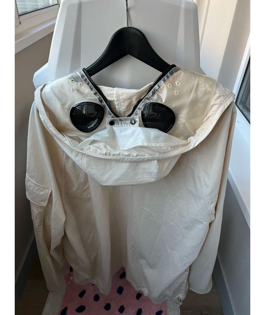 CP COMPANY Белая куртка, фото 2