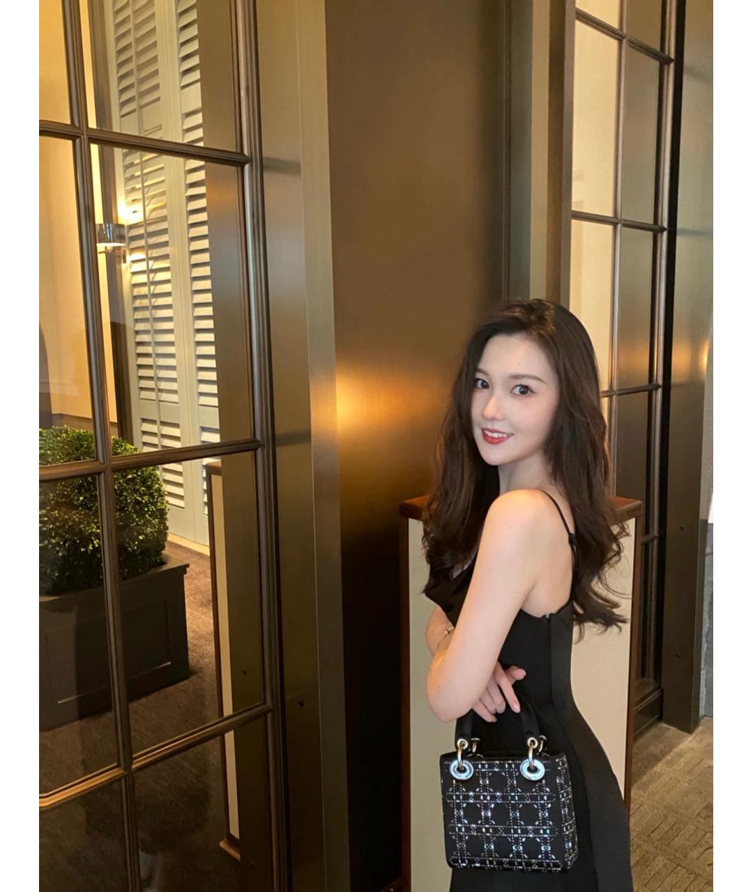 CHRISTIAN DIOR Черная кожаная сумка с короткими ручками, фото 7