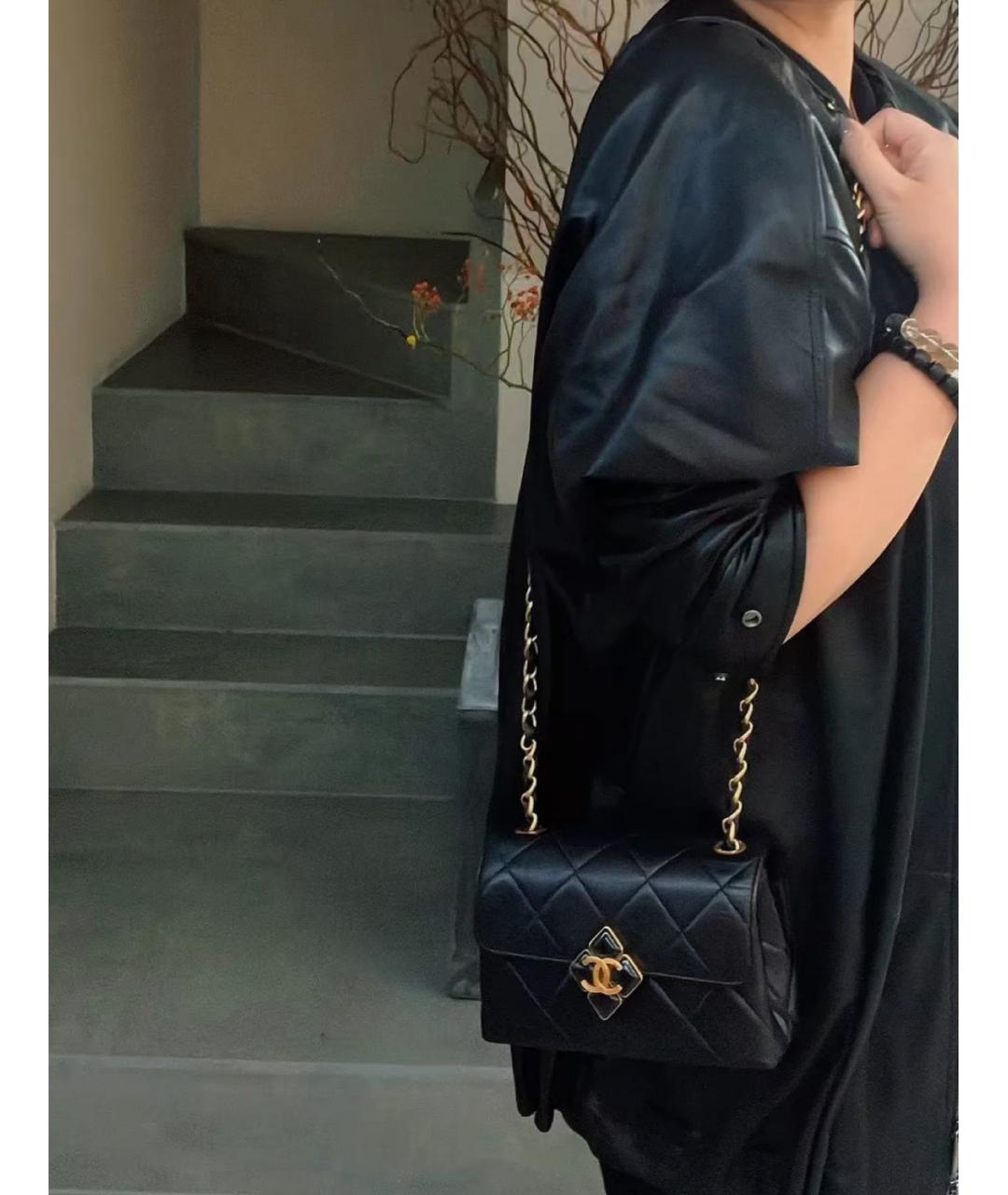 CHANEL Черная кожаная сумка через плечо, фото 9