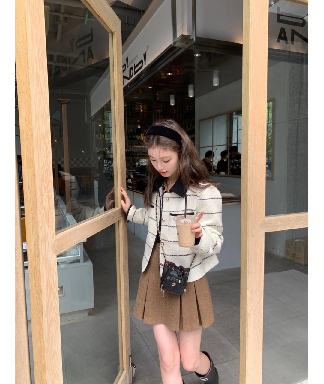 CHANEL Черная кожаная сумка через плечо, фото 9