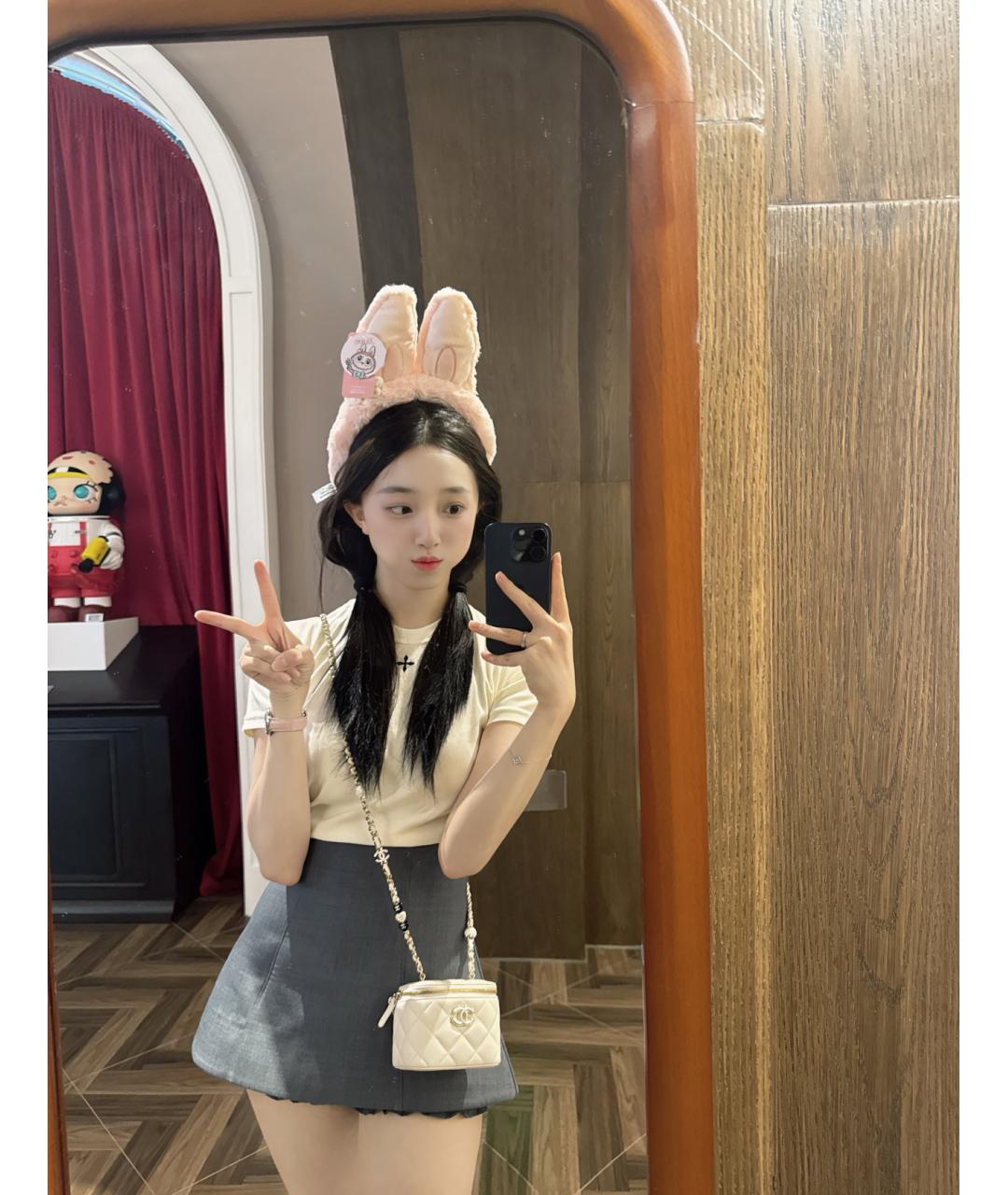 CHANEL Белая кожаная сумка через плечо, фото 3