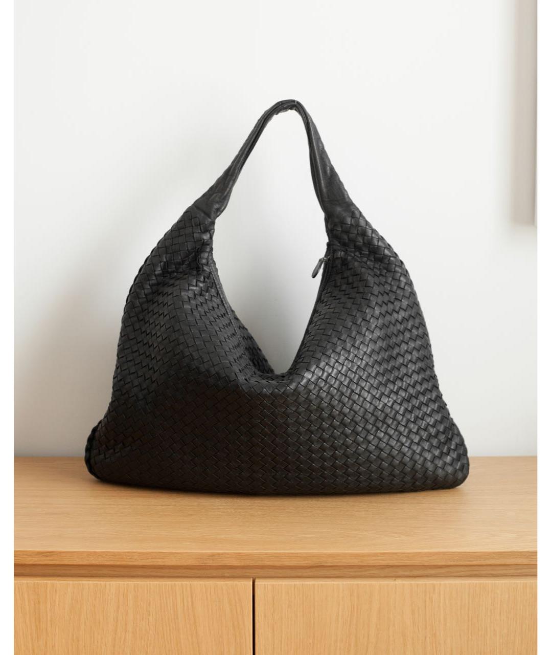 BOTTEGA VENETA Черная кожаная сумка тоут, фото 8